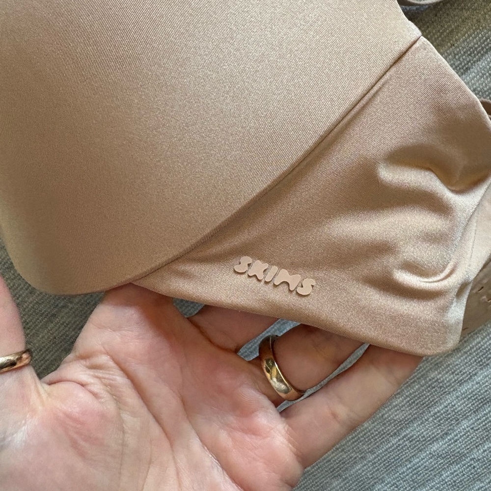 SKIMS Beige Bra with Tag